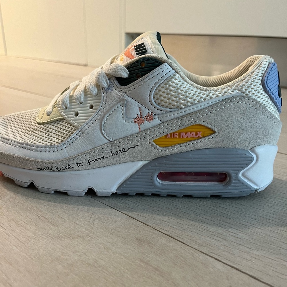 Nike air max shoes